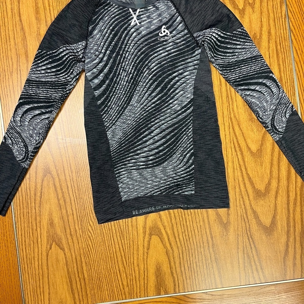 ODLO Blackcomb Eco Crew Neck Long-Sleeve Top Women’s Small Running - Picture 3 of 5